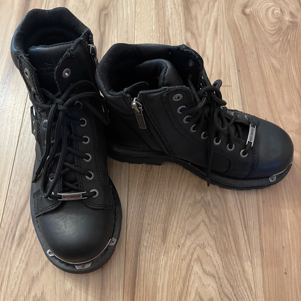 Harley Davidson 6” zip boots